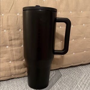 Hydrojug 32oz Black Tumbler